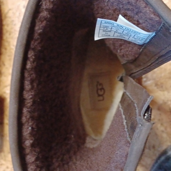 UGG Australia Women's Chocolate Brown Leather & Wool Robbie Boots 7.5 - Picture 7 of 10